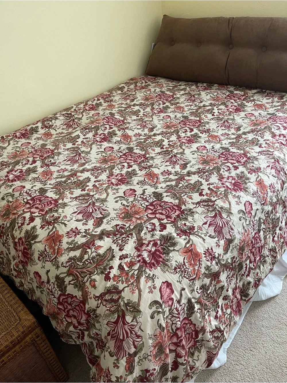 Biltmore Rosarian Floral Print King Size Comforter 102”x96”